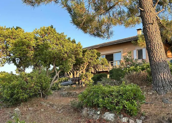 Corse D'architecte Vue Exceptionnelle بيانا